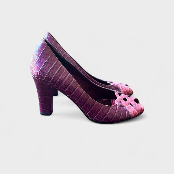 Vintage Isaac Mizrahi Vera Women’s Croc Peep Toe Heels Pink Faux Leather Sz 6 M - Picture 1 of 8
